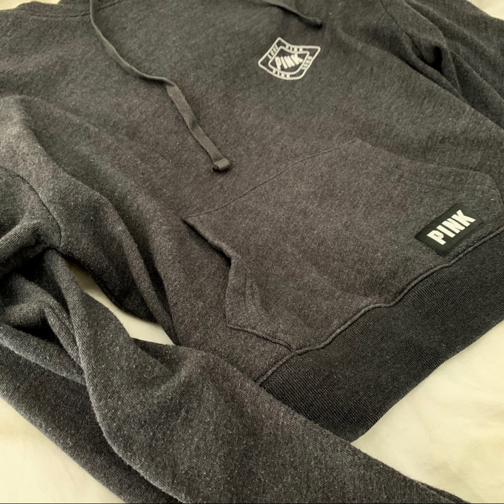 Cropped Hoodie